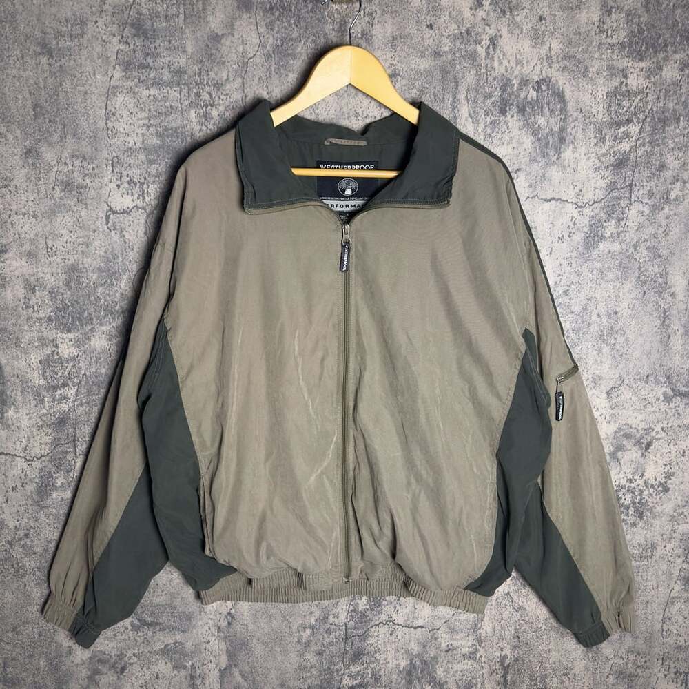 Weatherproof Vintage Wind Resistant Water Repellent Jacket Size L
